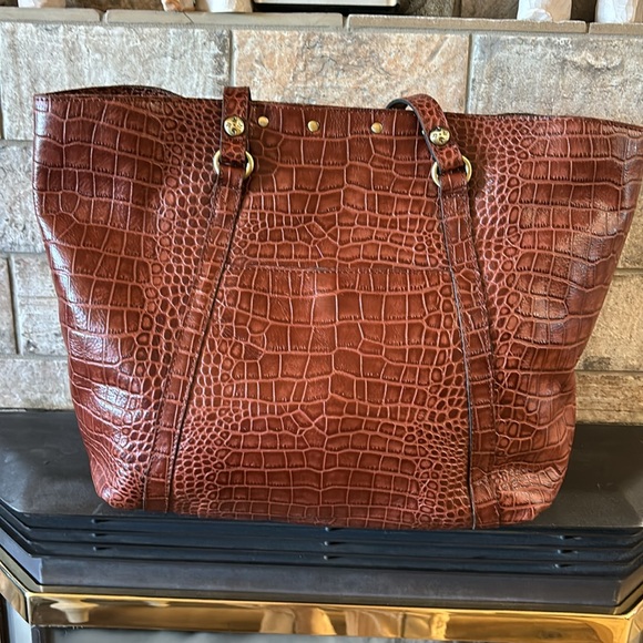 NWOT Patricia Nash large soft leather tote - Picture 3 of 8